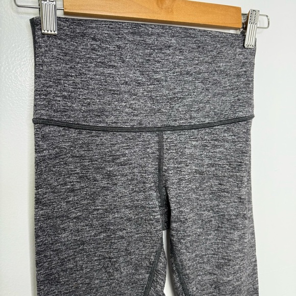 LULULEMON Heathered Black Wunder Under High Rise Tight 28” - Picture 3 of 7